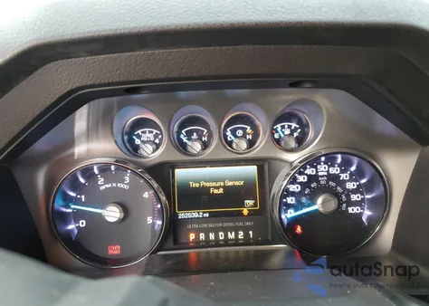 2015 Ford F250 Super Duty из США, поврежденный, VIN 1FT7W2BT3FEB68341